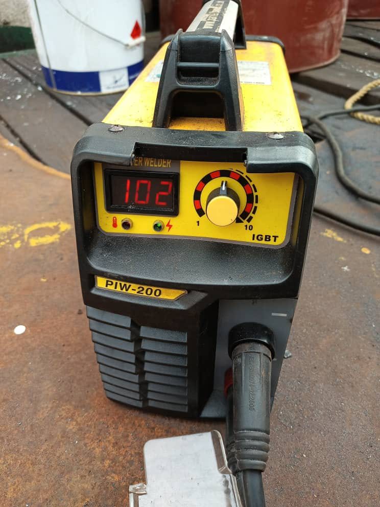 PIW-200 inverter welding machine on site